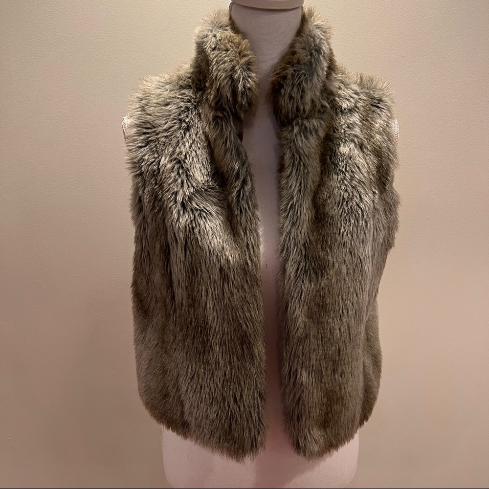 Elle Faux Fur Vest XS